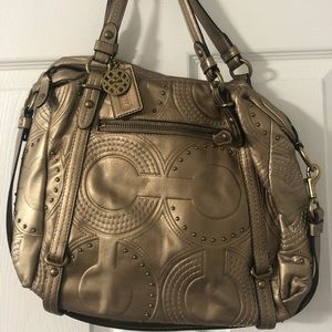 🤎COACH 🤎 Embossed Studded Leather Bag